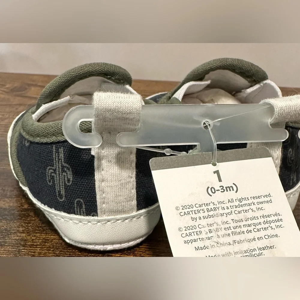 Carters Lot Of 2 Pairs Baby Boy Shoes/Sandals NWT Size 1 (0-3 months )